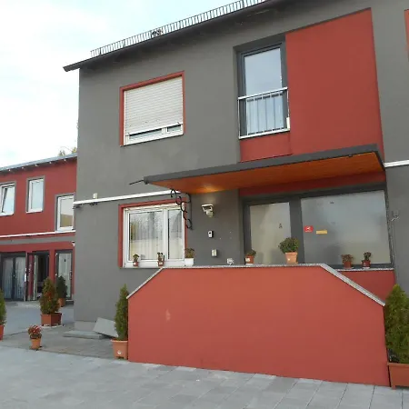 Guest house Alis 3*